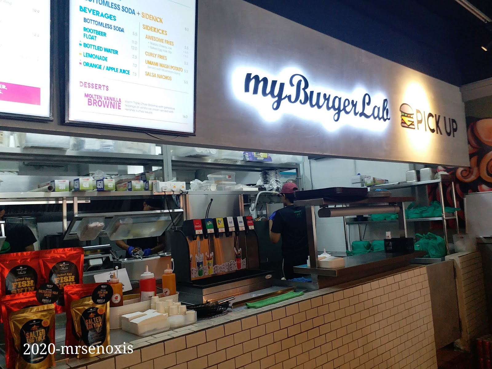 Me as MrsEnoxis Lunch MyBurgerLab Bangsar