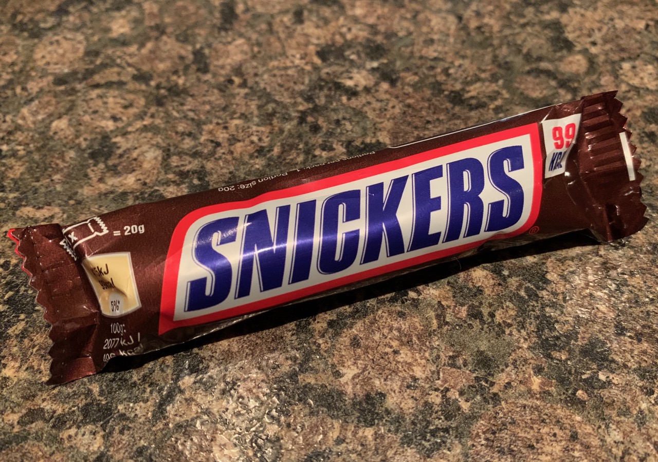 FOODSTUFF FINDS: Snickers 99Kcal Chocolate Snack Bars (Tesco) By @Cinabar