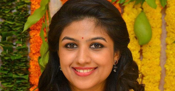Tamil Actress Supriya Aysola Stills In Orange Saree