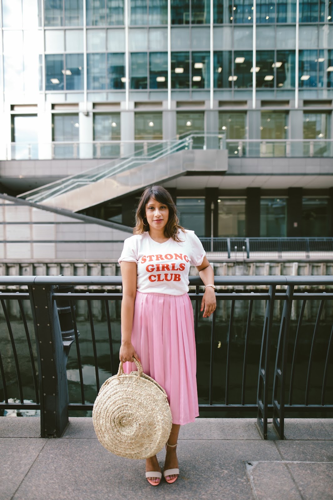 STRONG GIRLS CLUB Just Lovely Little Things