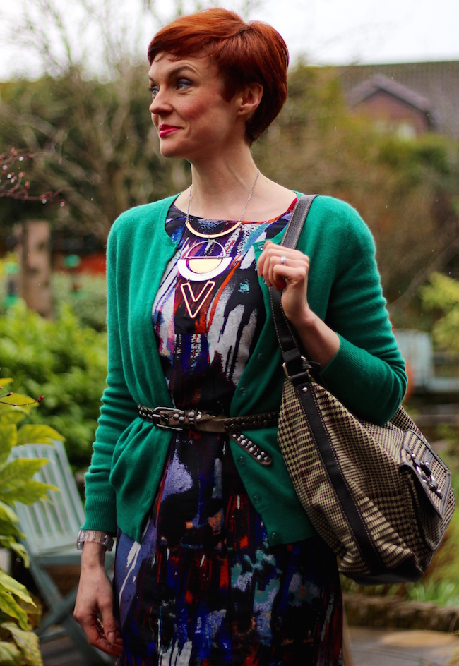 Fake Fabulous | Evening wear as daywear | Silk dress & Cashmere cardigan | Purple & green.