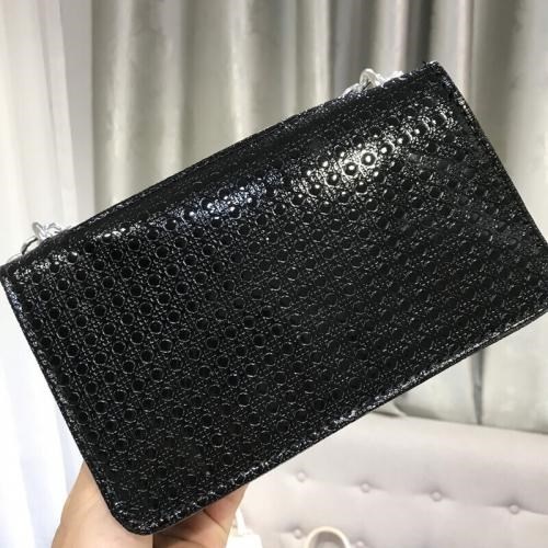 Túi đeo chéo siêu hot (Sales) 9 fee2f43bc 2483 4bc7 bf15