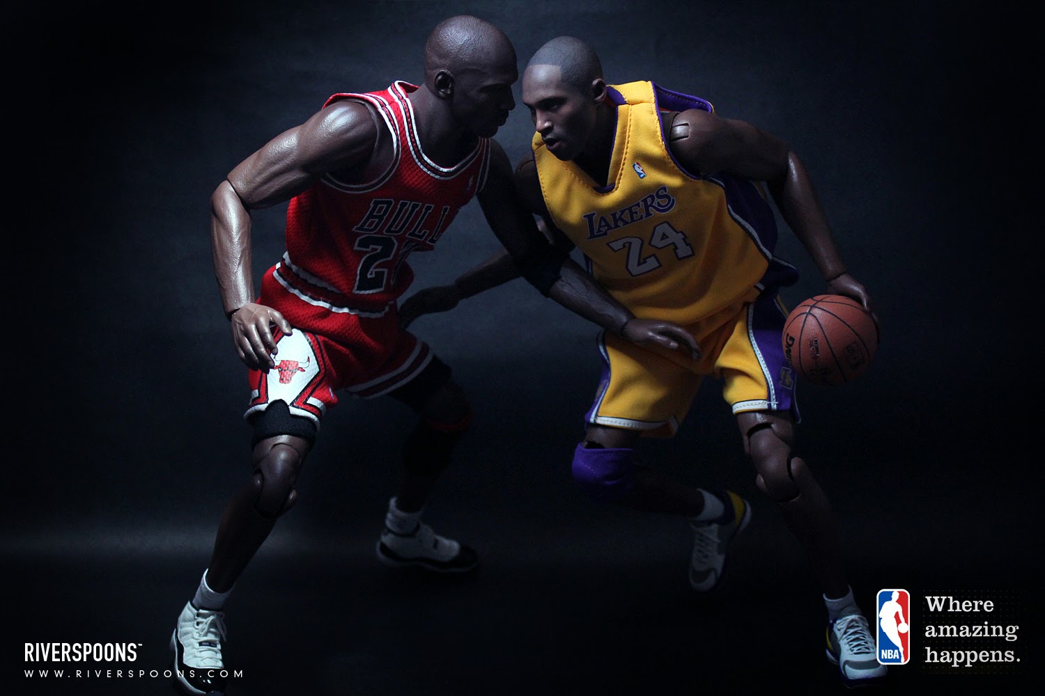 Riverspoons Studios: Enterbay Michael Jordan vs Kobe Bryant1500 x 1000