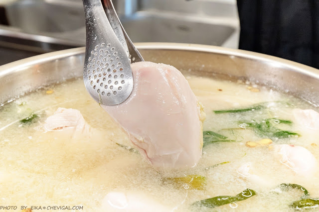 麵屋聚│傳統市場內的低調拉麵小店！竟有道地日本湯頭口味，還有可遇不可求的秋刀魚拉麵！