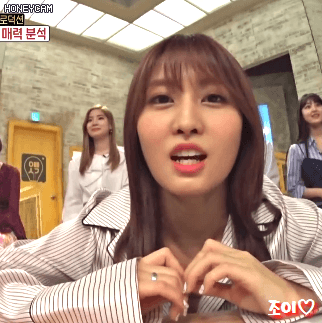 모구리 구리구리 찌릿찌릿 오늘자 [오빠생각] 모모.gif | 인스티즈