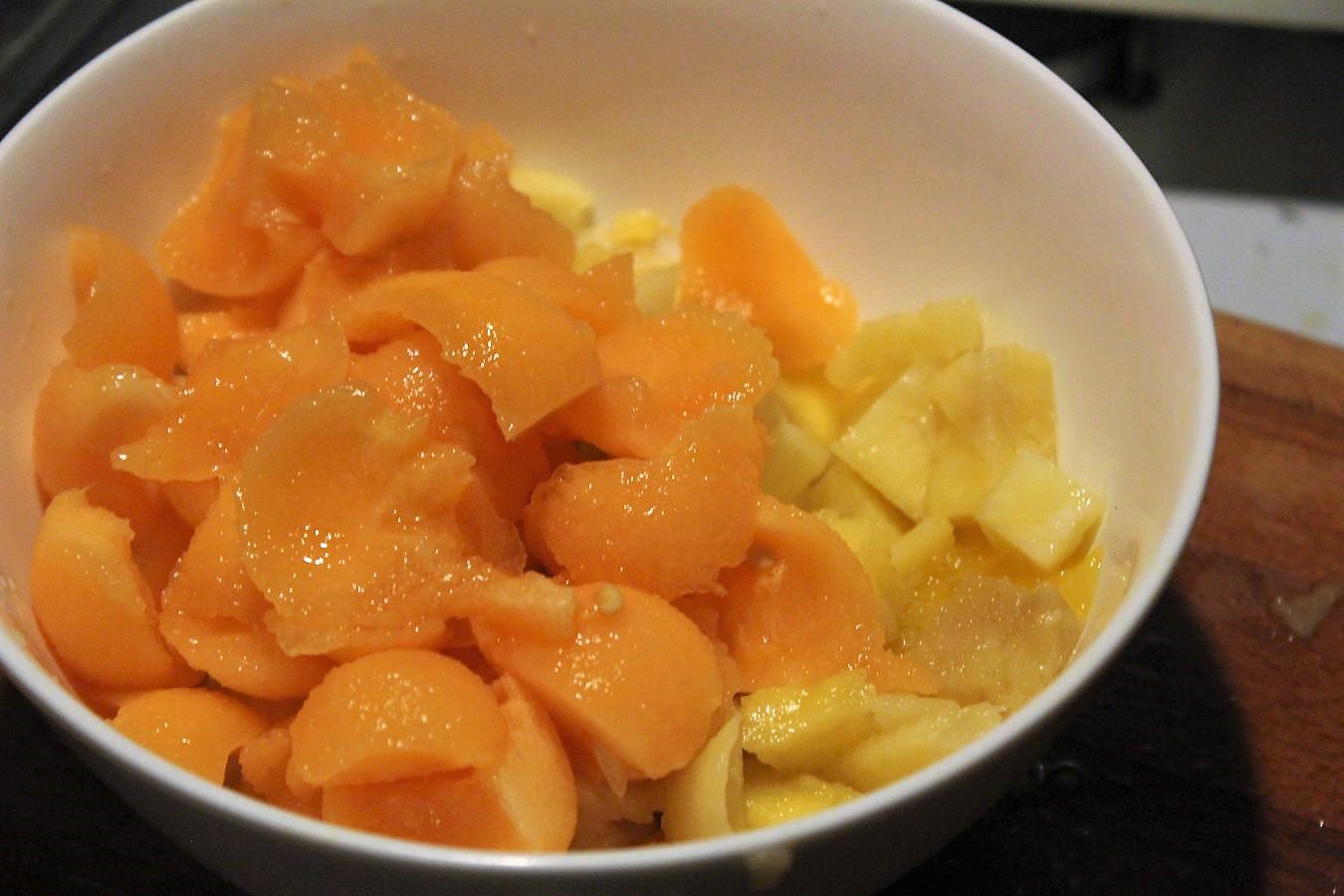Obstsalat in Ananas – glatzkoch.de