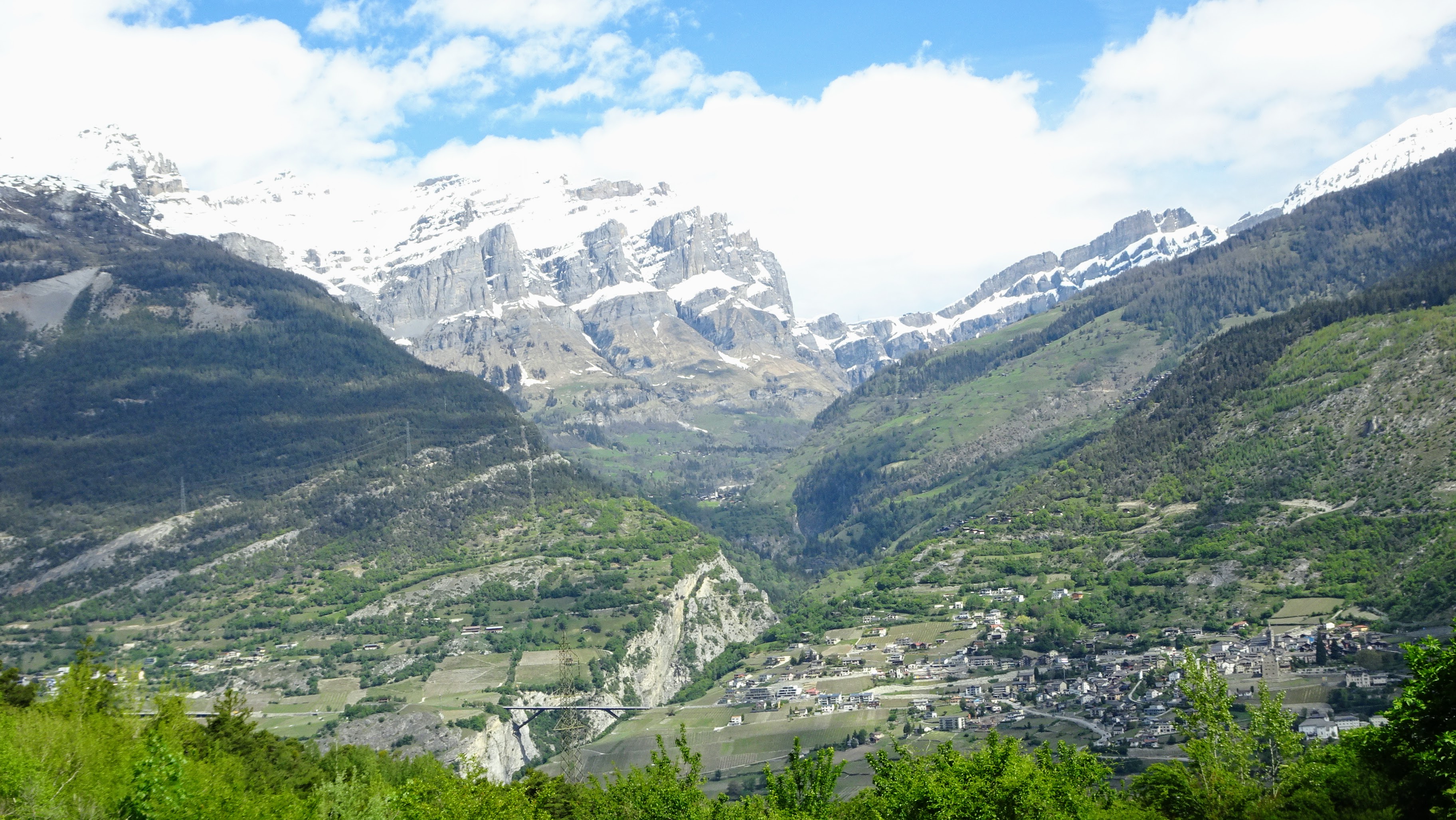 Rundwanderung im Pfynwald ab LeukSusten (VS) Wandern mit Freunden