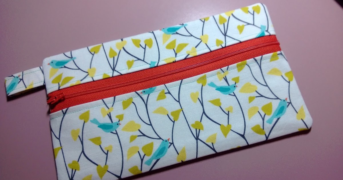 stitches-and-scraps-back-to-school-pencil-case