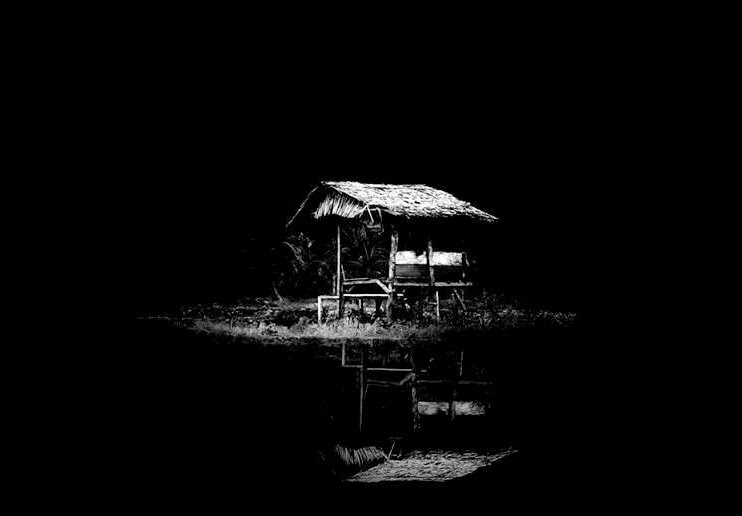 Poema «La lluvia», de Wu Chin Tsi. L. REf: José Ángel Cilleruelo, Domicilios. Antología (1983-2004), Col Piedra que habla, Ed. El Toro de Barro, Carlos Morales Ed. Tarancón de Cuenca, 2005 Poema «La lluvia», de Wu Chin Tsi. L. REf: José Ángel Cilleruelo, Domicilios. Antología (1983-2004), Col Piedra que habla, Ed. El Toro de Barro, Carlos Morales Ed. Tarancón de Cuenca, 2005