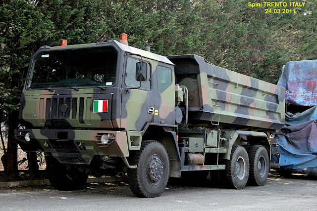 Iveco Defence Vehicle (Iveco DV)  5556203163_15b49af990_b