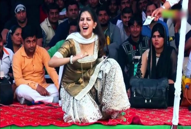 Sapna Chaudhary Stage Dance Video on Haryanvi Song Bandook Maregi Teri Sapna Chaudhary Stage Dance Video on Haryanvi Song Bandook Maregi Teri