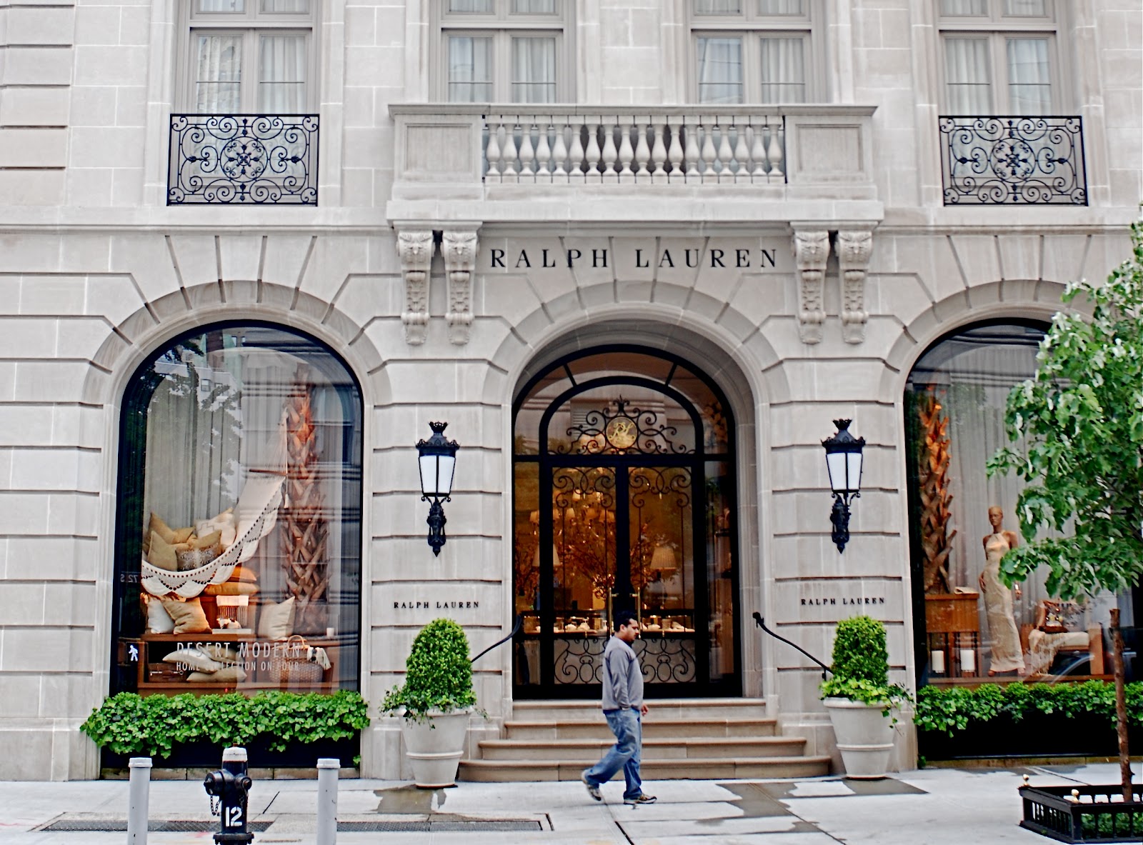 NYC ♥ NYC: Ralph Lauren Flagship Store: Palatial Homes Turned Retail Palaces on the Upper East Side