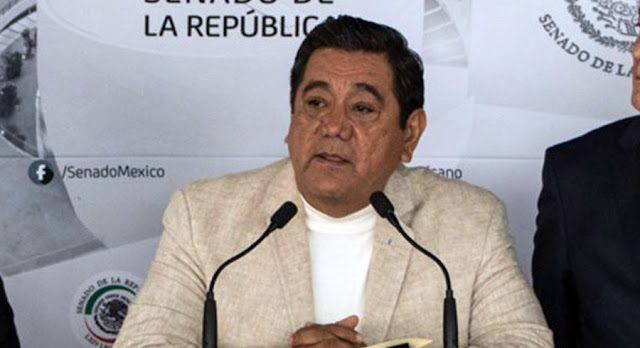 Senador de Morena amenaza con desaparecer la SCJN si no bajan sueldos