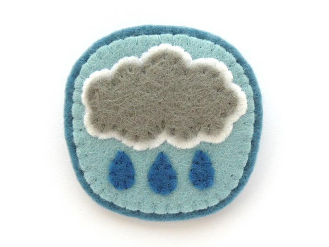 felt raincloud brooch PDF sewing pattern