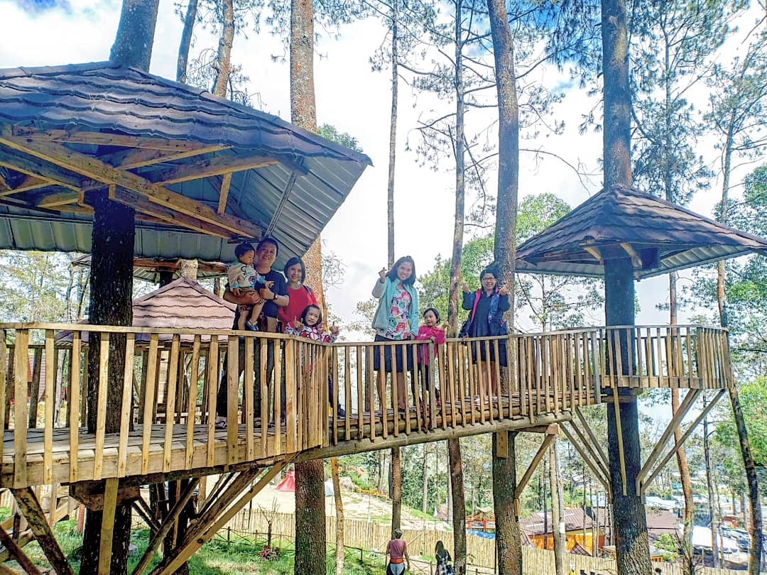 The Lawu Park Tempat Rekreasi Keluarga Di Tawangmangu