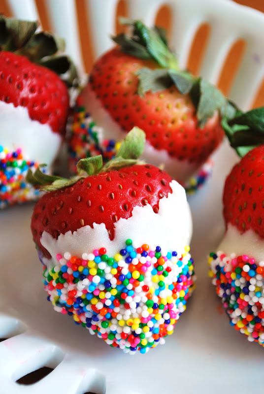 The Capitol Baker: Fourth of July Strawberries