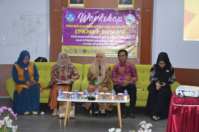 Workshop Program Kreativitas Mahasiswa (PKM) 5 Bidang kerjasama STIKES-HI  dengan Forkomawa Wilayah Jambi