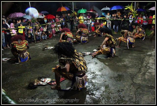 “Acara Seni Budaya Jawa Tengah” (Folk Art Event Central Jawa), “Turonggo Panuntun Group”. Desa Gantang, Kampung Tanggulangin. Sawangan,  Magelang. Indonesia, 11 November 2017