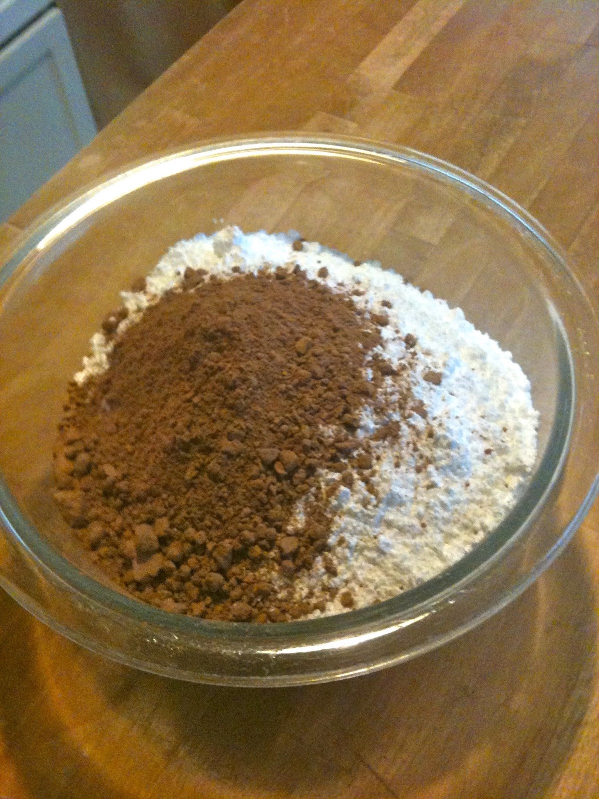 Heidi's Mix Chocolate Raspberry Macarons