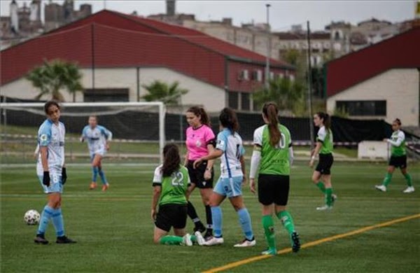 El Málaga Femenino se trae un punto de Cáceres (3-3)