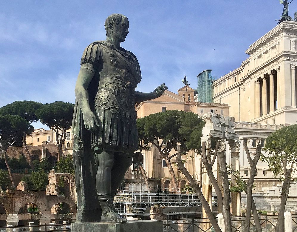 Cicero in Rome Dom 30 Gen Ragazzi età 10/14 L'Antica Roma su Via dei Fori Imperiali. Caccia
