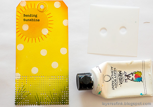 Layers of ink - Inky Sunshine Poppy card by Anna-Karin Evaldsson.