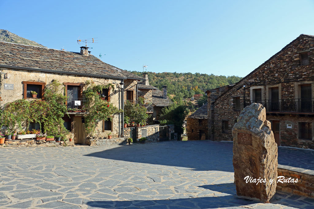 Pueblos negros de Guadalajara, Valverde de los Arroyos