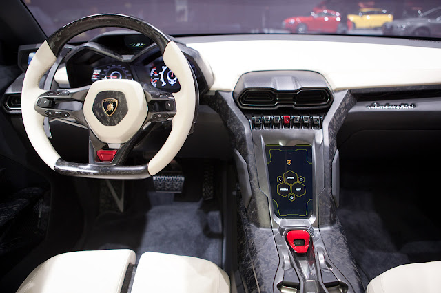 Lamborghini Urus SUV Concept interior