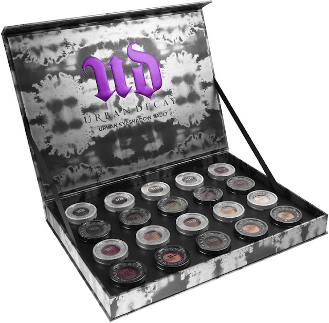 Urban Decay Eyeshadow Vault, By Barbies Beauty Bits