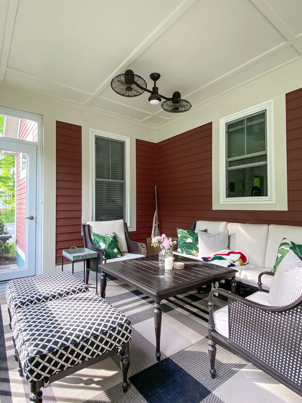 summer cottage decorating ideas, summer cottage decor, cottage porch decor, covered porch furniture