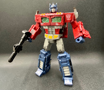Transformers Premium Finish PF WFC-01 Optimus Prime Official Images Transformers Premium Finish PF WFC-01 Optimus Prime Official Images