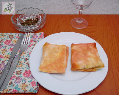 Paquetitos de Pasta Filo con Setas, Tofu y Almendra