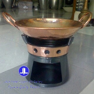 kerajinan-tembaga-dan-kuningan-wajan-logam kerajinan-tembaga-dan-kuningan-wajan-logam