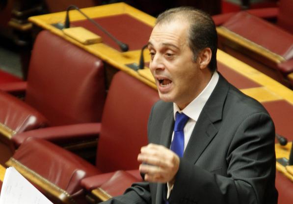 Βελόπουλος για ΠΑΟΚ: Παραιτήσου Αυγενάκη