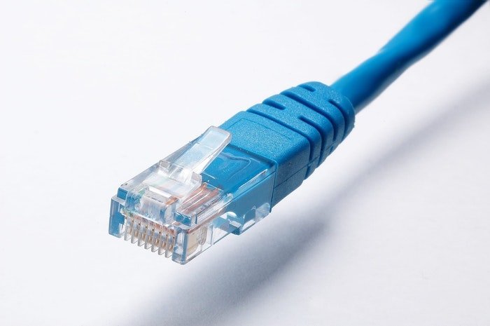 Pérdida de paquetes WiFi del adaptador Ethernet