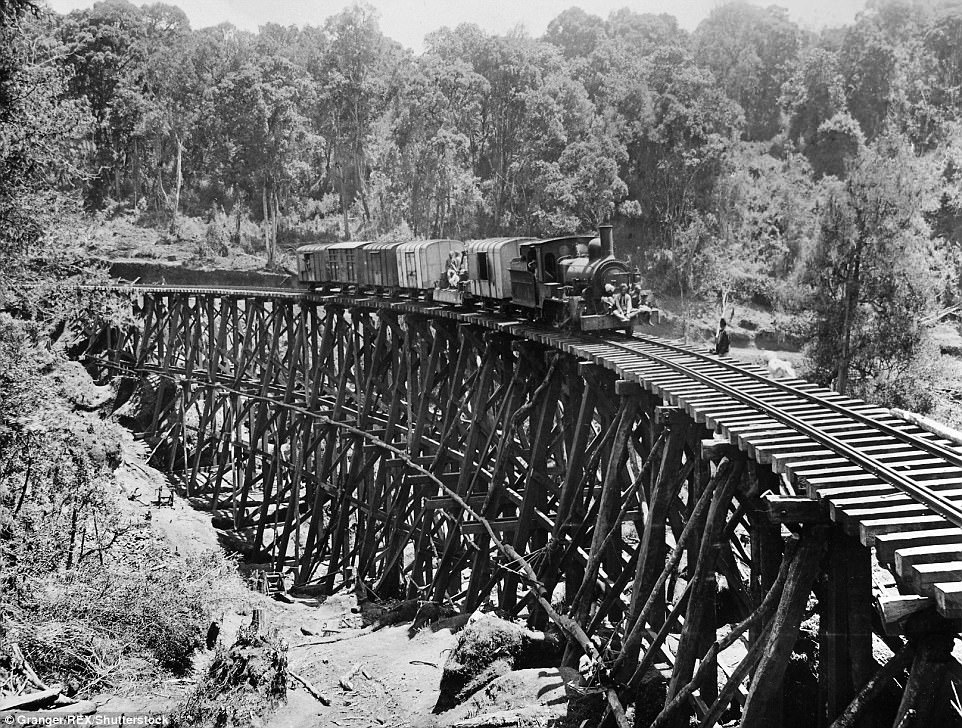 lunatic express uganda railway