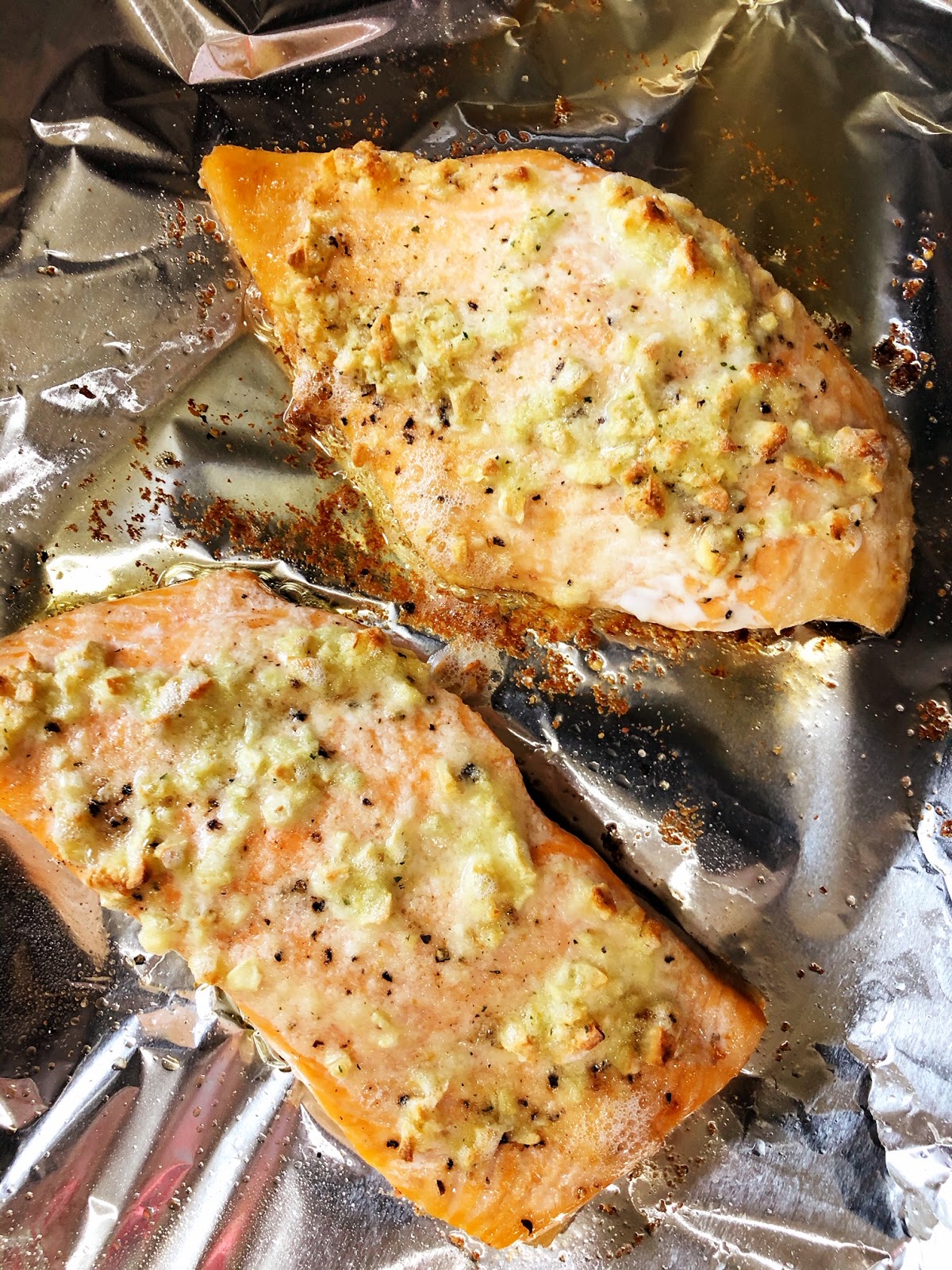 Hawaii Mom Blog Keto Garlic Butter Salmon Recipe
