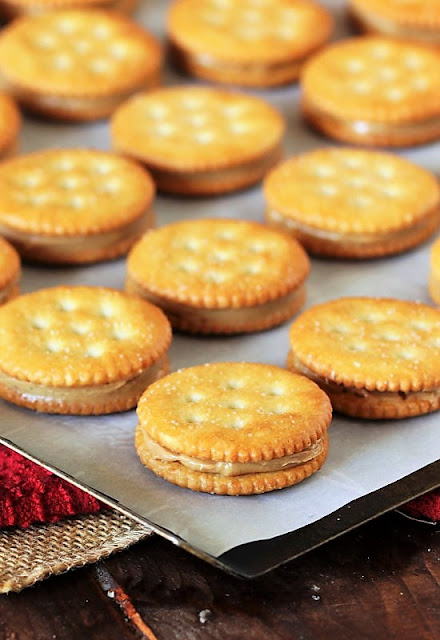 ritz cracker pb sandwich cookies