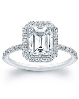 Emerald Cut Diamond Engagement Rings