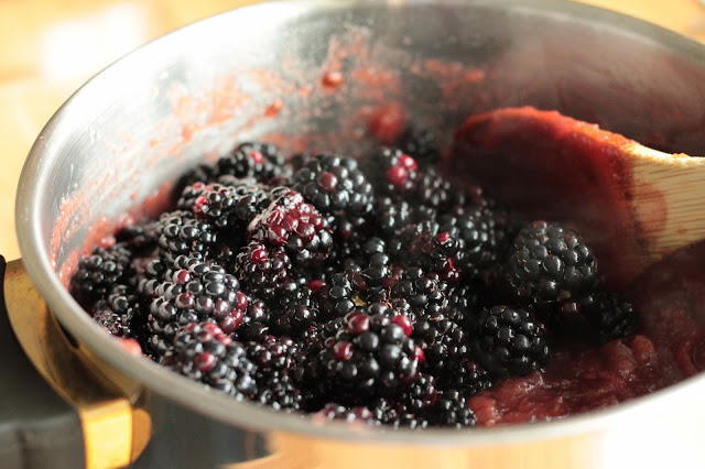 Apple, Blackberry and Cinnamon Chutney, perfect for those autumn windfalls! www.goodfoodshared.blogspot.com