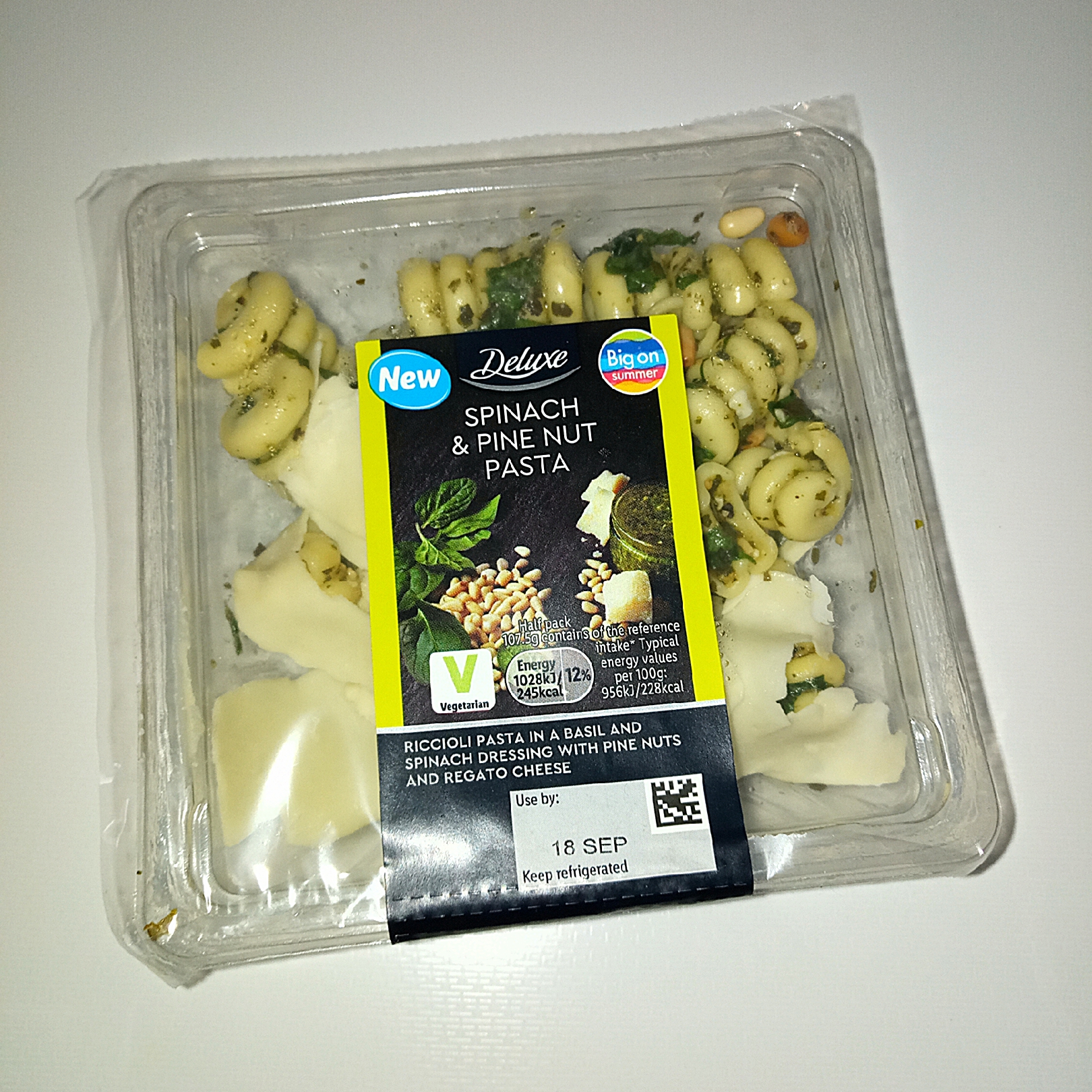 Supersupergirl's Food Reviews Lidl Deluxe Spinach & Pine nut pasta