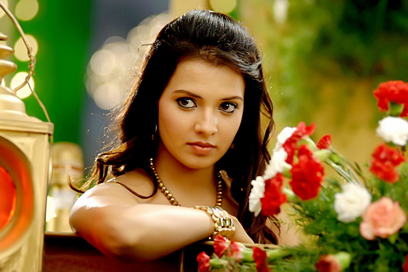 Telugu Film Hot Telugu Actress Saloni Latest Unseen Stills
