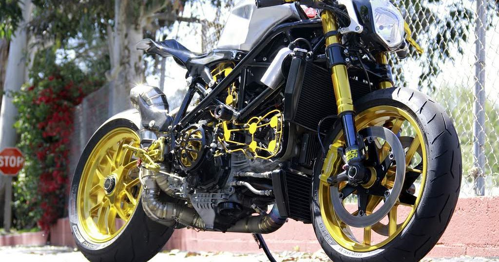 Street Fighter 1098 s Ducati
