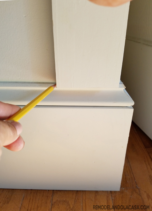 The Easiest Door Trim Remodelando la Casa