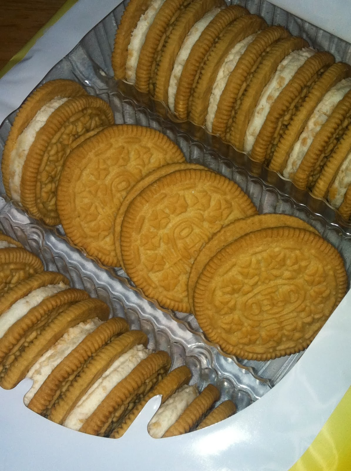 The Holidaze Marshmallow Crispy Oreo Cookies