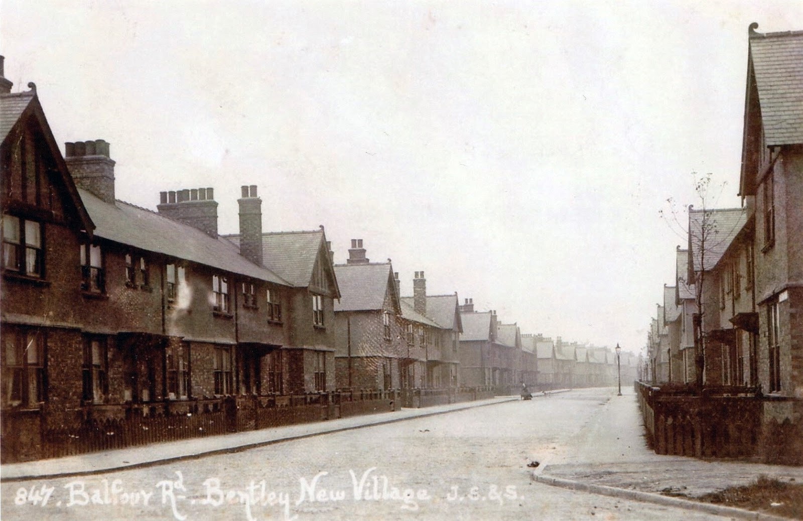 Bentley Village, A History Old Photo Gallery