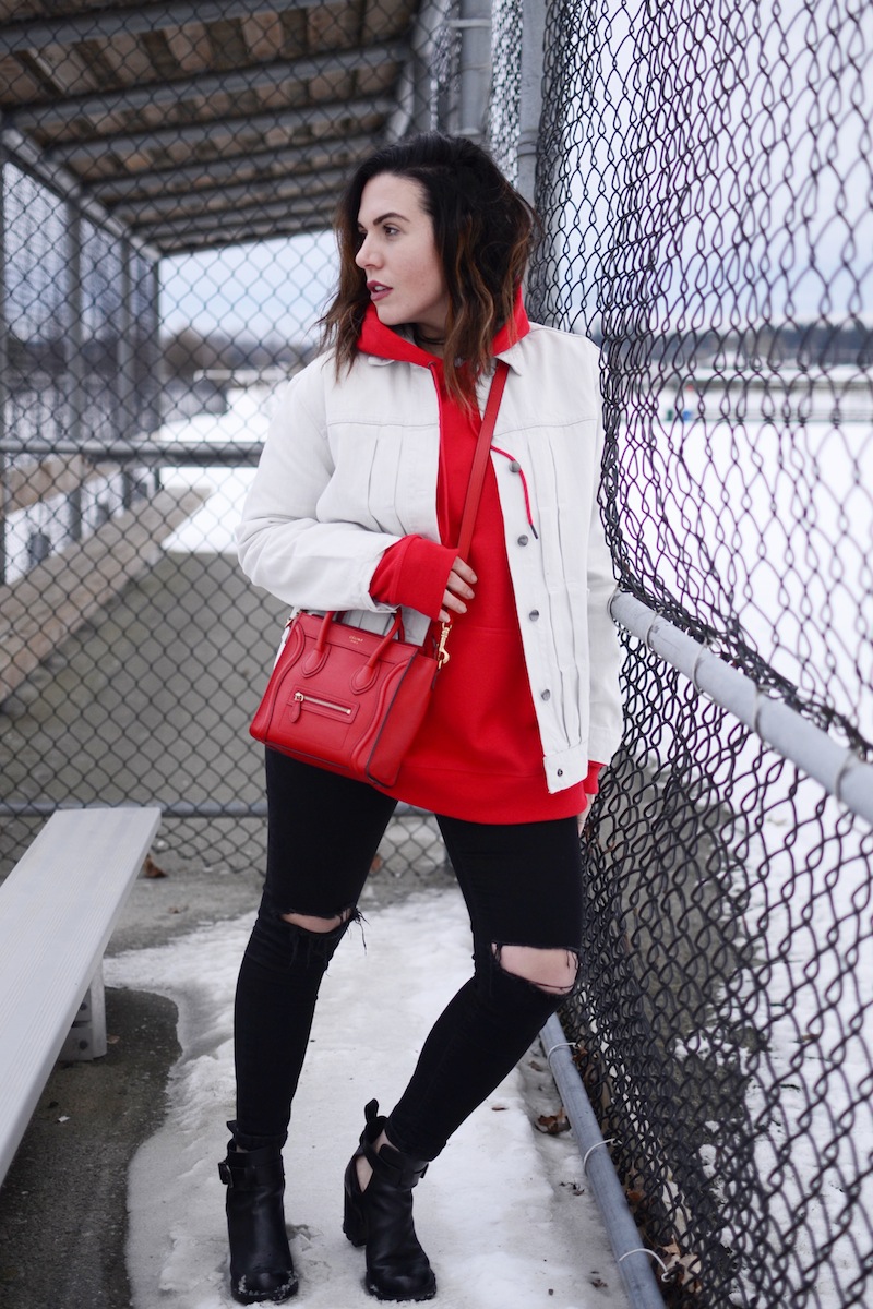 red champion hoodie outfit