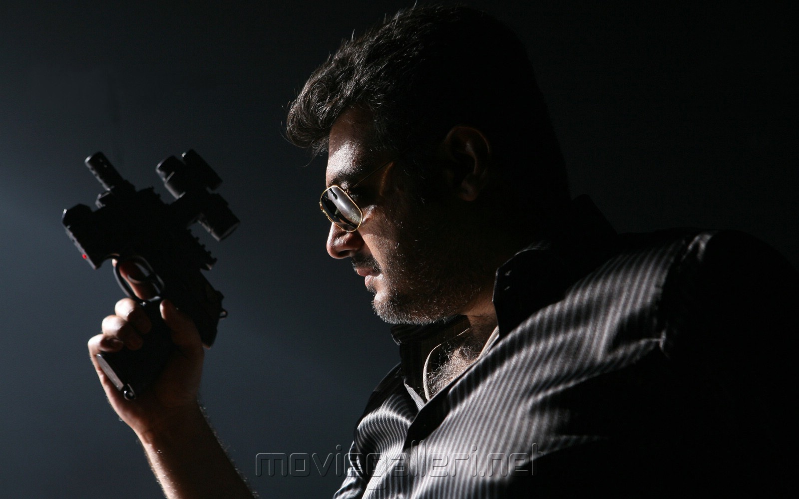 tamil cinema foto: Mankatha Ajith Wallpapers