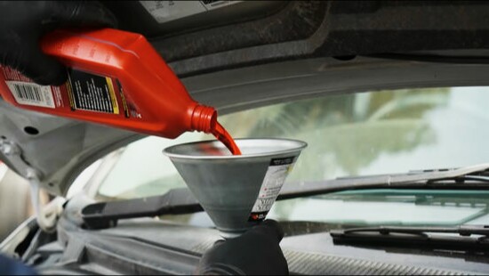 cuantos litros de aceite lleva la transmision automatica de una voyager
