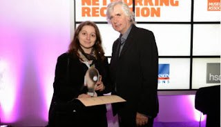 Photo de la remise du Jodi Award à l'Association Valentin Haüy pour le projet Éole